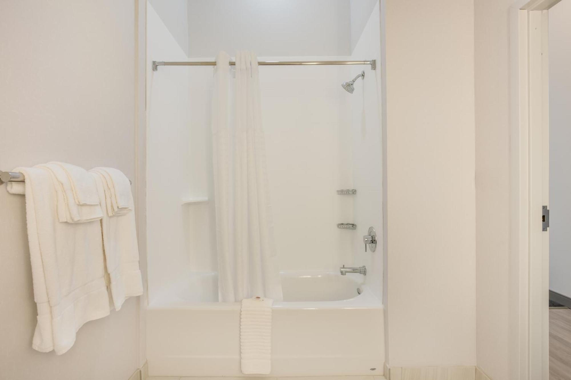 Comfort Inn&Suites Gaylord Extérieur photo
